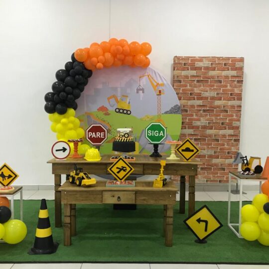 Construção e Caminhão