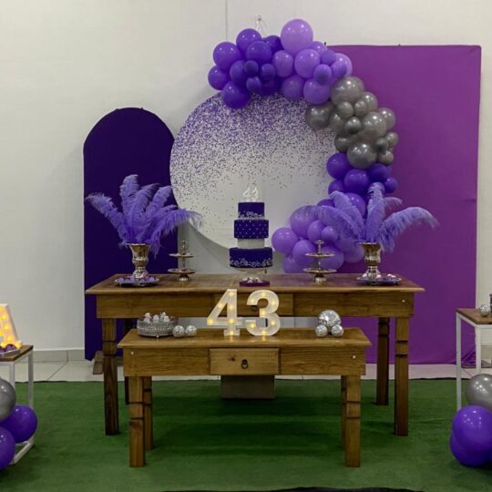 Decoração Lilás Roxo e Prata